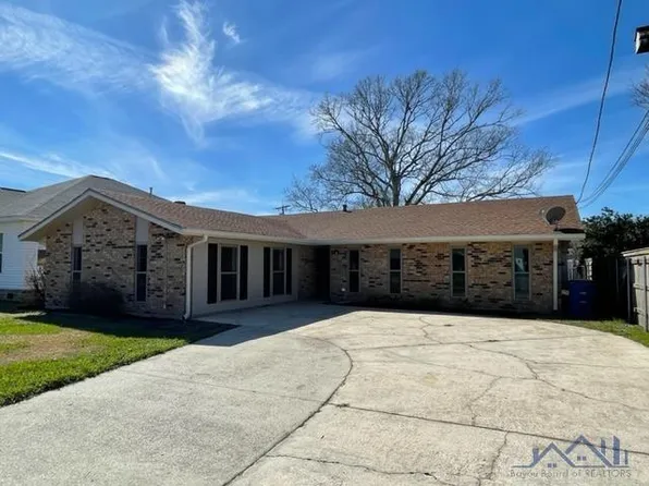 1705 Cedar St, Morgan City, LA 70380