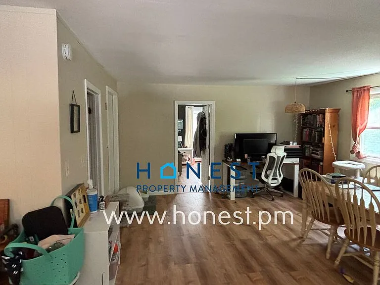 206 Derosay Ave #1 — Photo 12