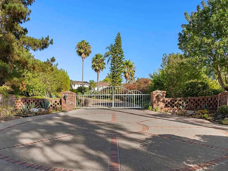5427 La Crescenta — Photo 20