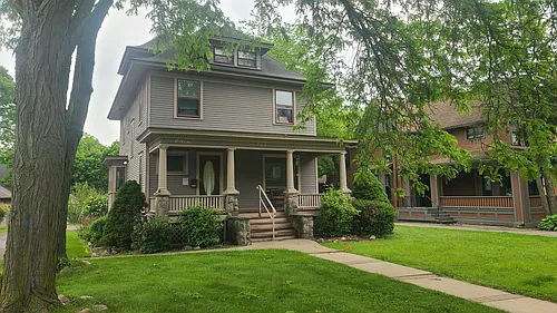 214 Woodward Ave #A Photo 1