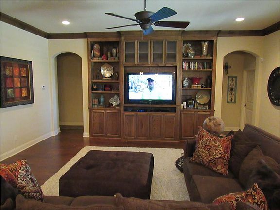 3rd image of 7417 Hillstone Dr