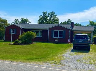 3262 Friendly Park Rd, Lenoir, NC 28645