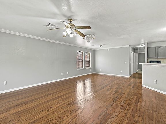 4th image of 8003 Swiftwater Ln