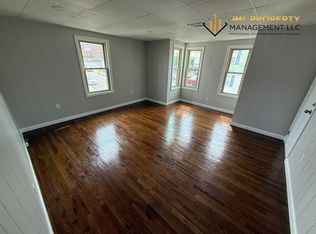 67 Boutwell St #2E, Fall River, MA 02723