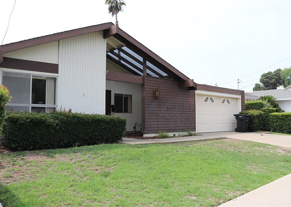 1st image of 5537 Red River Dr