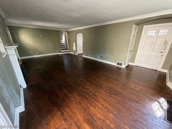 5th image of 10607 S Highland Ave