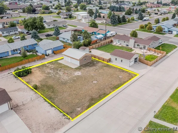 630 Black Blvd, Pine Bluffs, WY 82082
