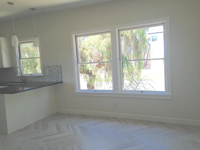 1106 4th St #3 — Photo 2