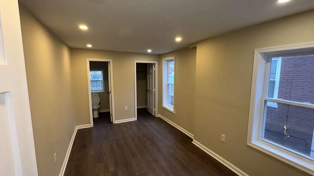 4 bed, 1466 sqft, $1,850 — Photo 1