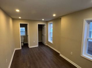 39 S 2nd St, Reading, PA 19602