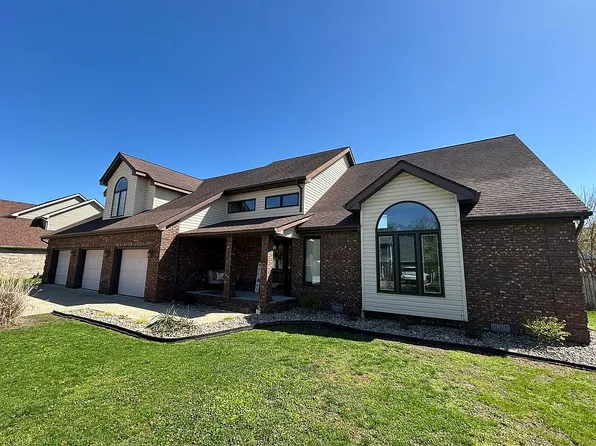 16 Christopher Dr, Hurricane, WV 25526