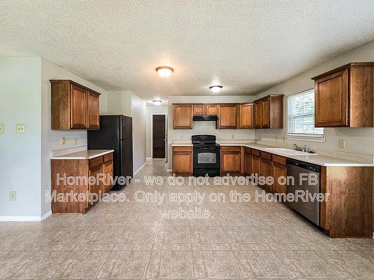 2840 Barnes Ct — Photo 11