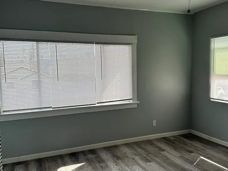 927 Magnolia Ave #3 — Photo 3