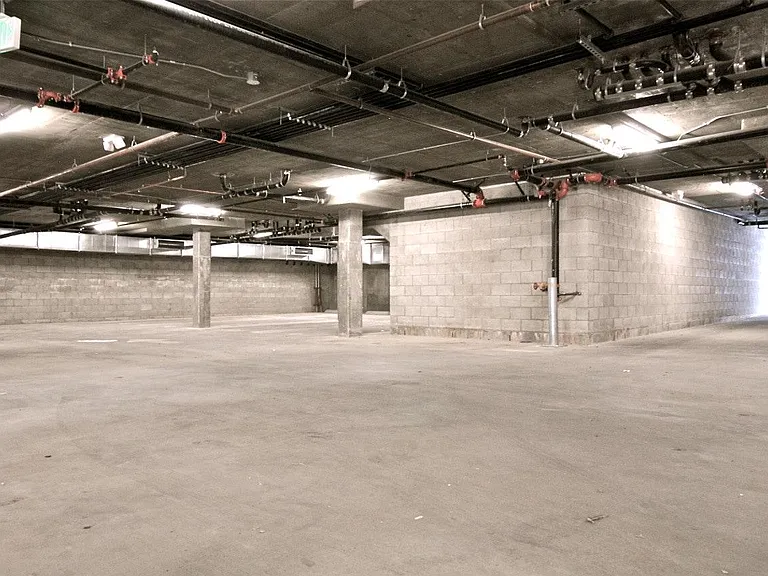 garage