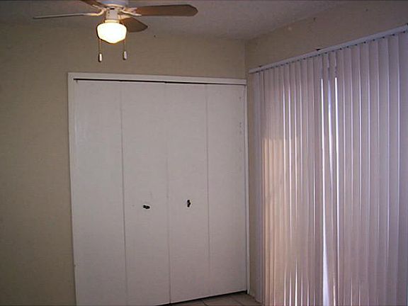 4th image of 10807 Topperwein Dr