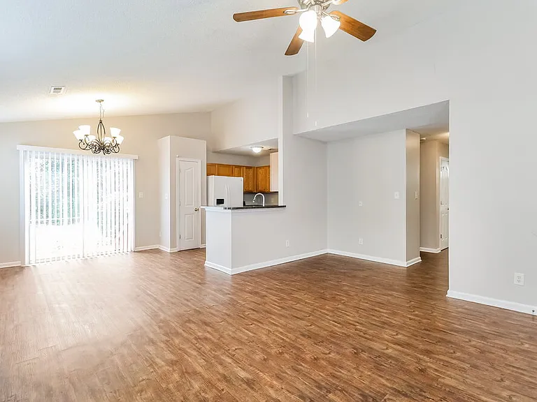 15123 Dehavilland Dr — Photo 4