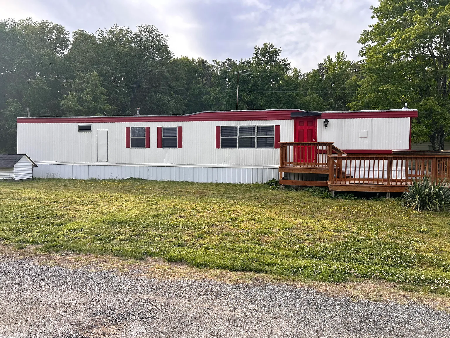 2 bed, 600 sqft, $1,800 — Photo 3