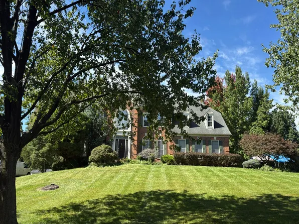 911 Brick Manor Cir, Silver Spring, MD 20905