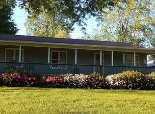 1836 Beverly St, Newton, NC 28658