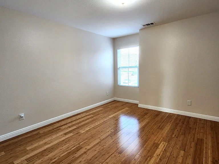 16825 Maidstone Ln — Photo 15