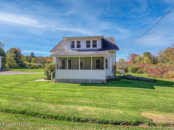 156 Noxen Rd, Harveys Lake, PA 18618