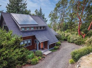 1751 Tyler St, Port Townsend, WA 98368