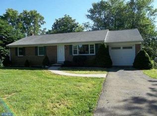 2112 Newark Rd, West Grove, PA 19390