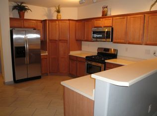 8931 Veneroso St, Las Vegas, NV 89148