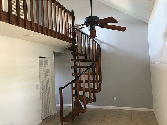 4th image of 2142 Bradford St APT 301