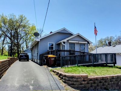 1733 Pershing Ave, Rockford, IL, 61109