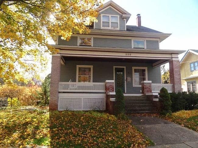 1st image of 228 S Wisconsin St