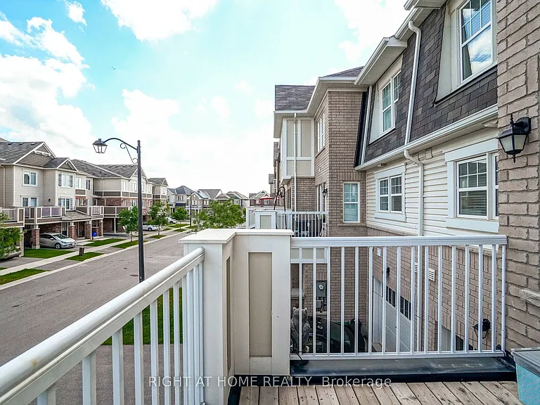 301 Murlock Hts — Photo 20