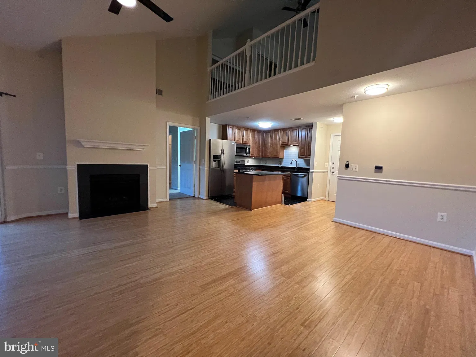 2 bed, 2.0 bath, 1288 sqft, $2,800 — Photo 4