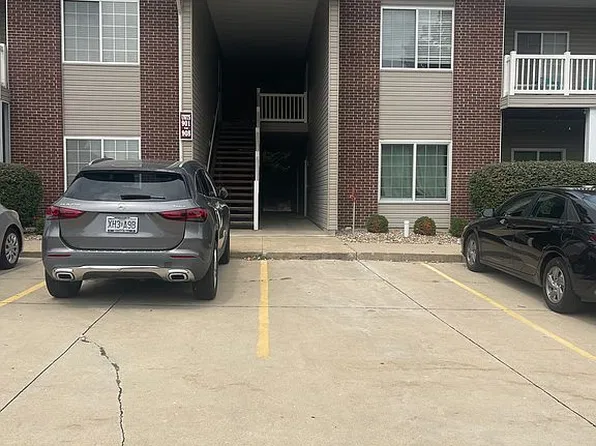 3800 Saddlebrook Pl APT 906, Columbia, MO 65202