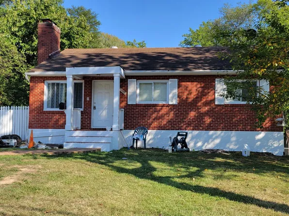 1517 Carter Ln, Woodbridge, VA 22191