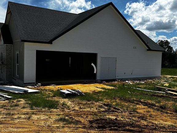 5th image of 1548 Iris Rd