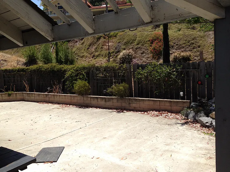4500 Villas Dr — Photo 12