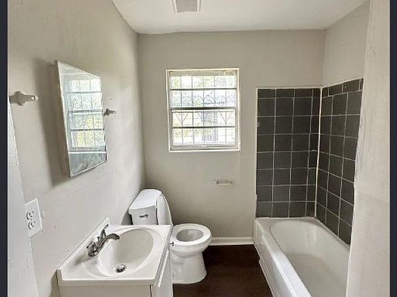 5th image of 5301 Main St