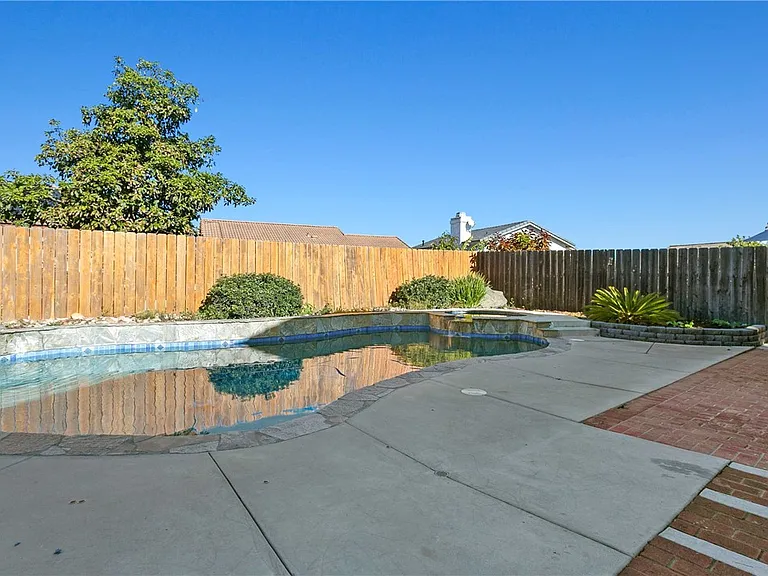 11022 Alonda Ct — Photo 22