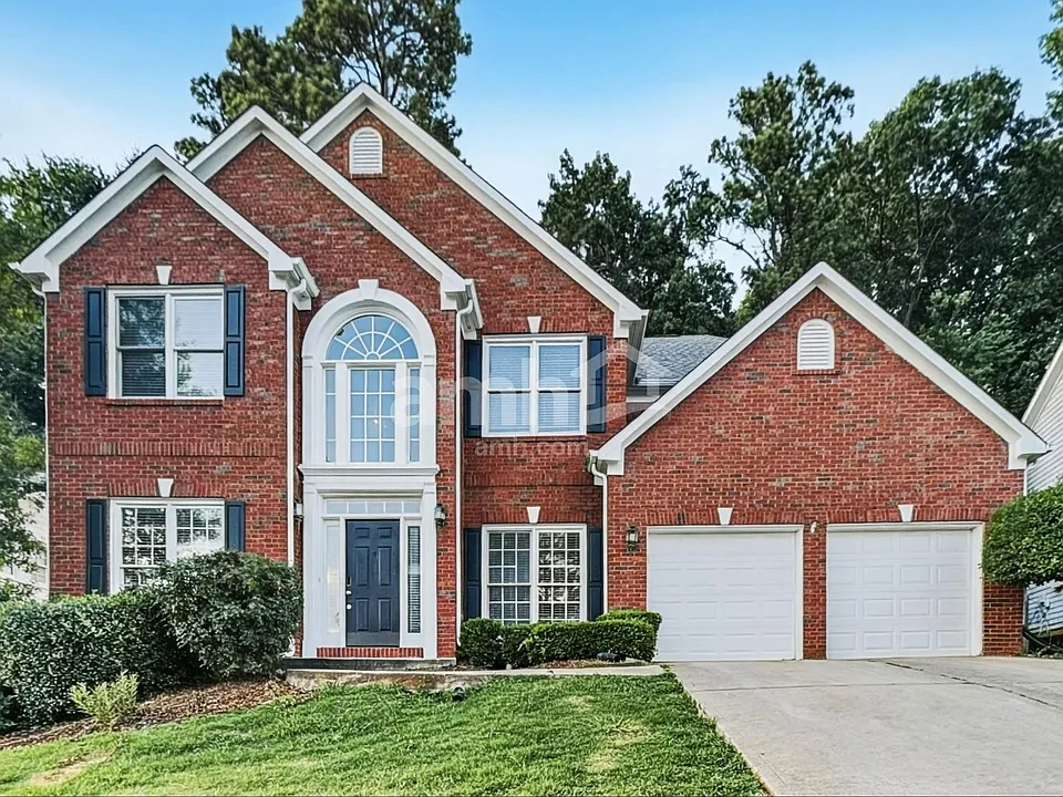 2175 Carlysle Cove Dr