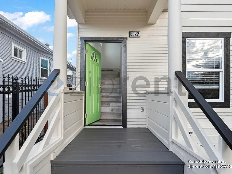 6022 Telegraph Ave — Photo 2