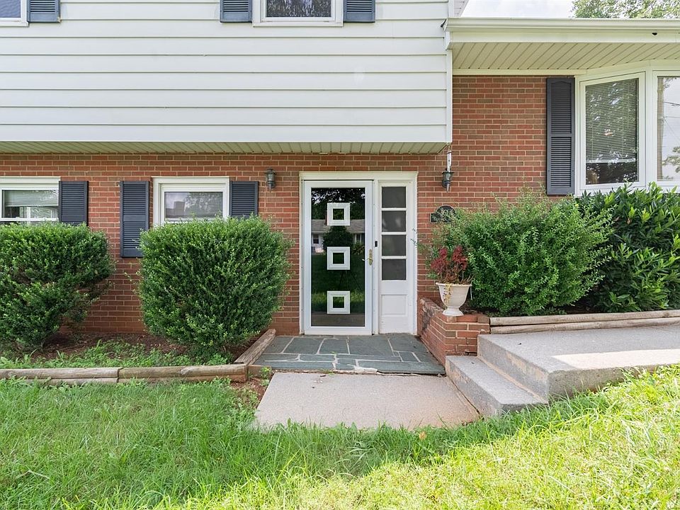 1st image of 3613 Oaklawn Ave NW