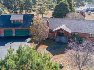 23741 Bouldin Ln, Fort Bragg, CA 95437