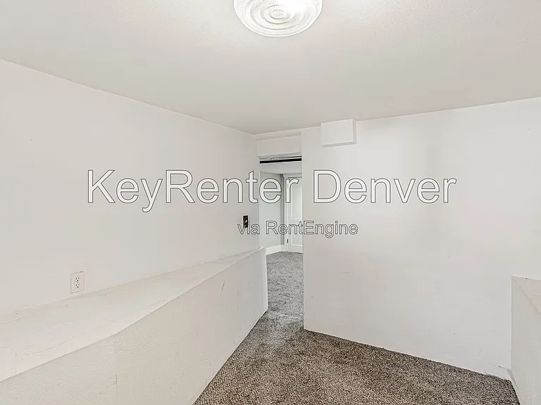 945 N Washington St #100 — Photo 40
