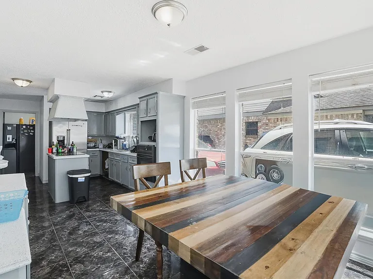 20713 Harvest Hill Ln — Photo 6
