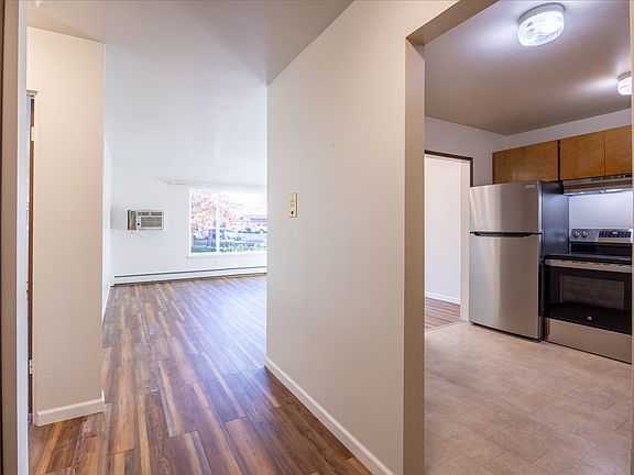 5th image of 951 Ronald Ave APT 103