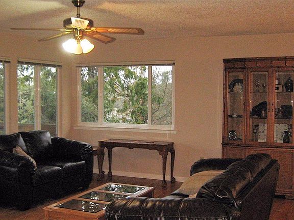2nd image of 10170 Quail Hill Dr