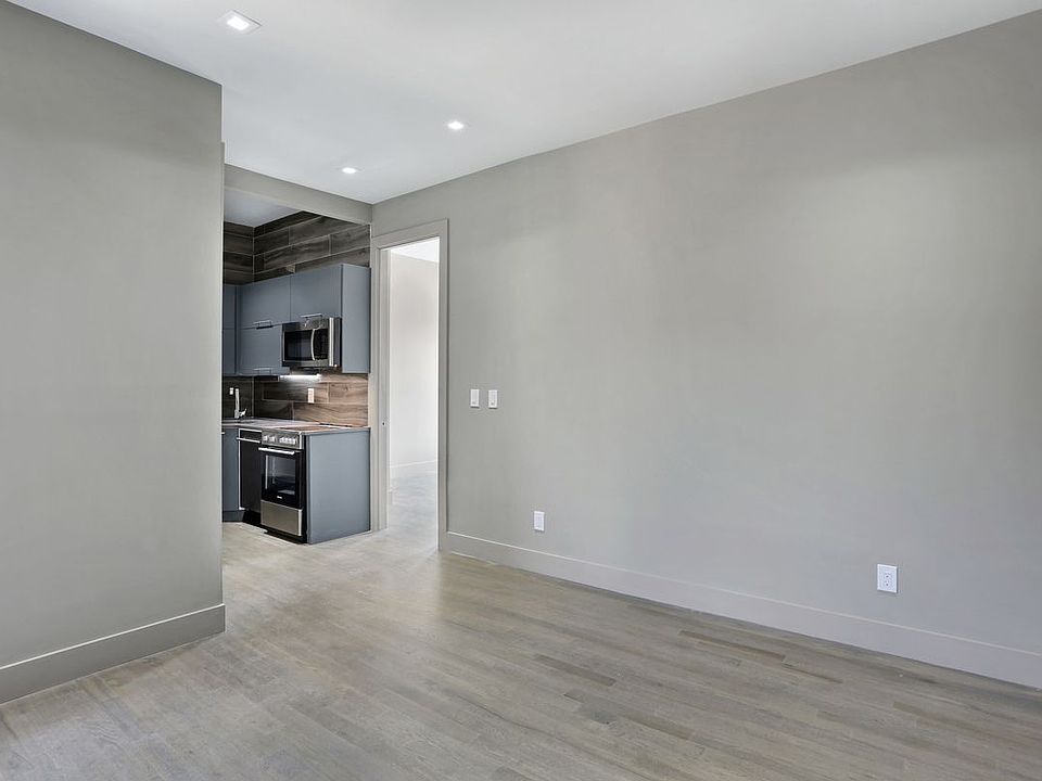 1st image of 231 E 117th St APT 6F