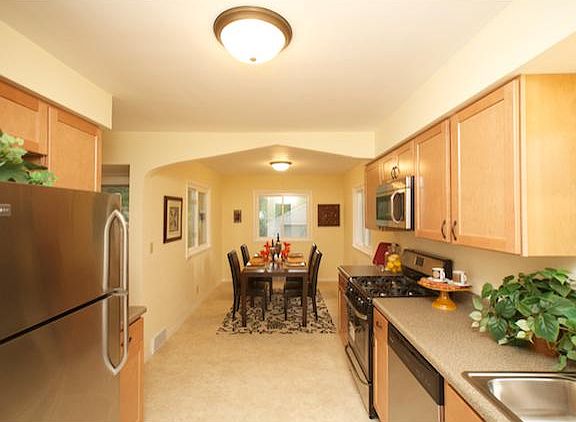 5th image of 2222 Margaret St