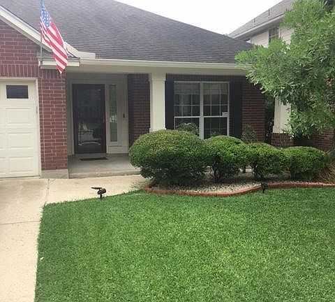 2nd image of 548 Thurber Dr